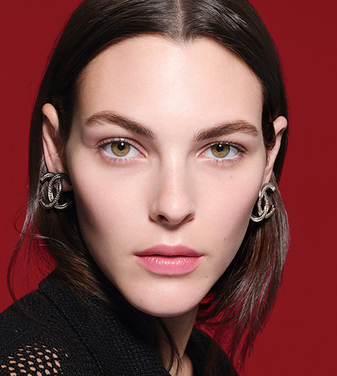 N°1 de Chanel - EEN HUID DIE STRAALT VAN VITALITEIT