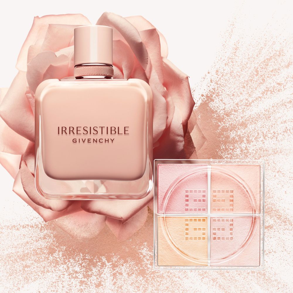 Een onweerstaanbaar duo : Irrésistible Eau de Parfum Nude Velvet en Prisme Libre Loose Powder